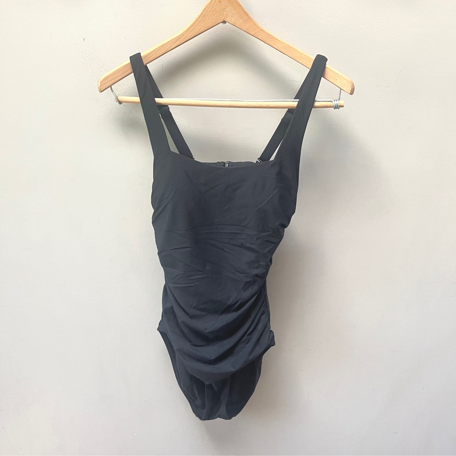 Athleta Ruched One Piece Swimsuit Adjustable Straps Black Size Xs